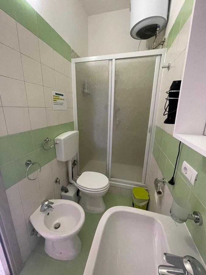 La Finestra Sul Mare B&B Crotone Exterior photo